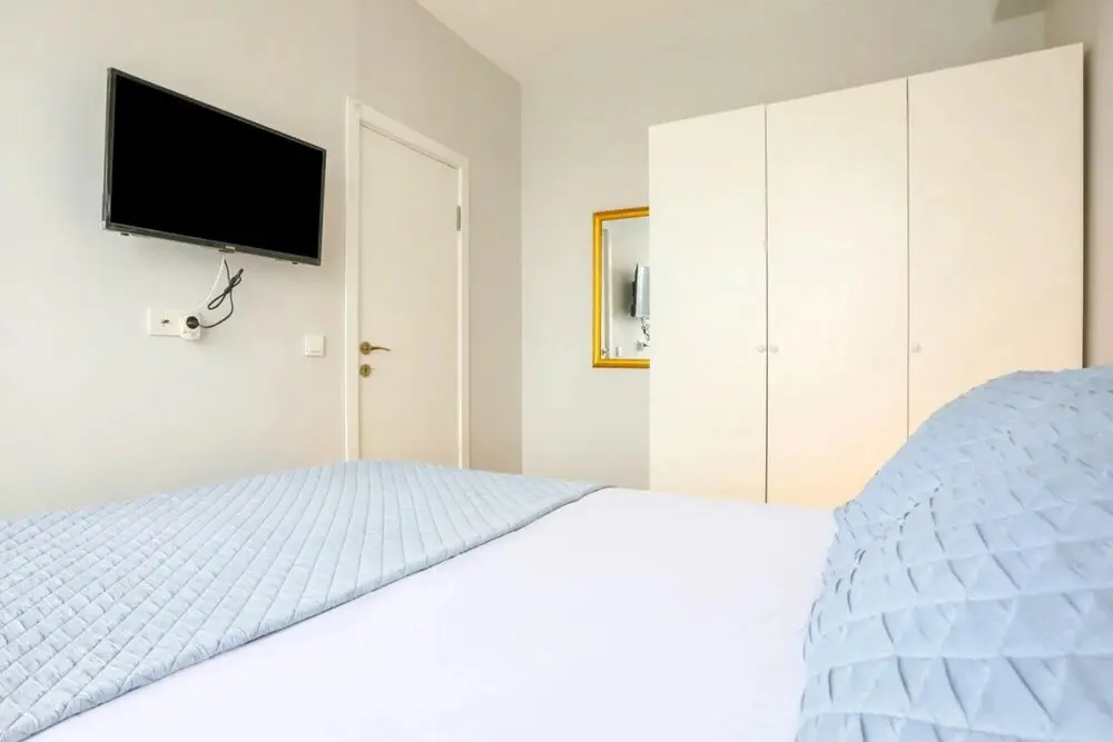 Стамбул: Business-friendly Res With Pool in Fikirtepe