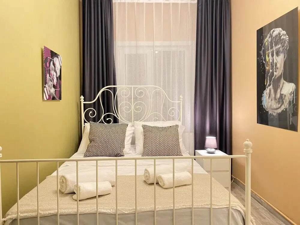 Стамбул: Lovely Home With Backyard in Cihangir