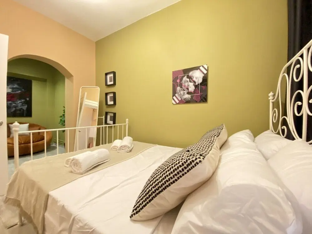 Стамбул: Lovely Home With Backyard in Cihangir