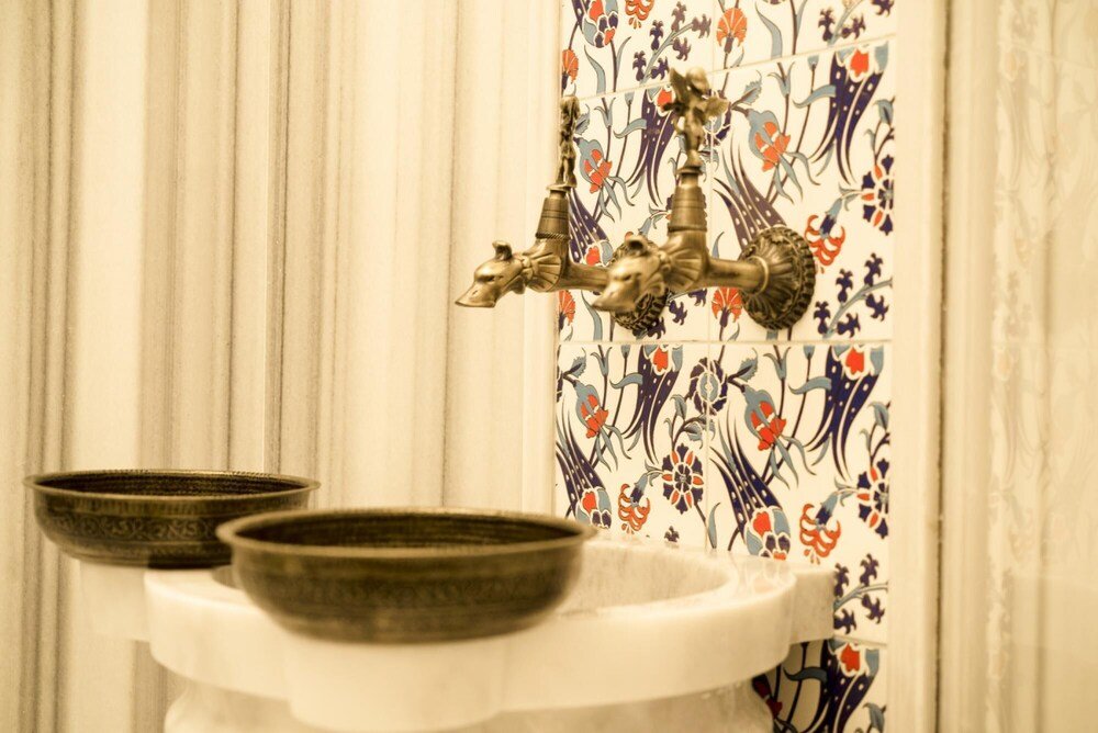 Стамбул: Flat With Turkish Hammam and Bar in Beyoglu