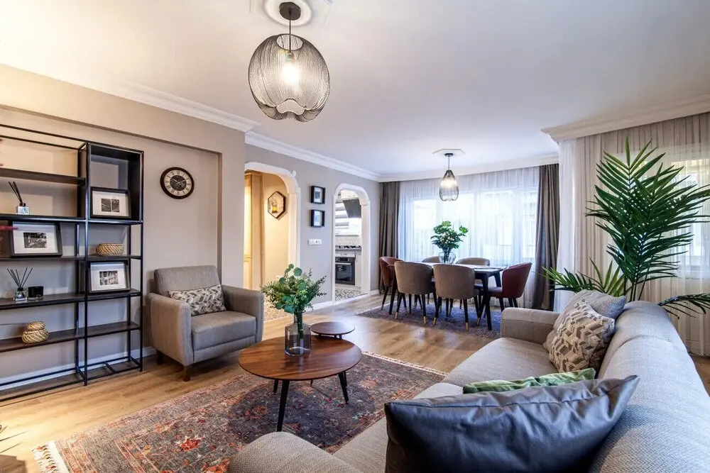Стамбул: Modern Flat Close to Istiklal Street With Balcony