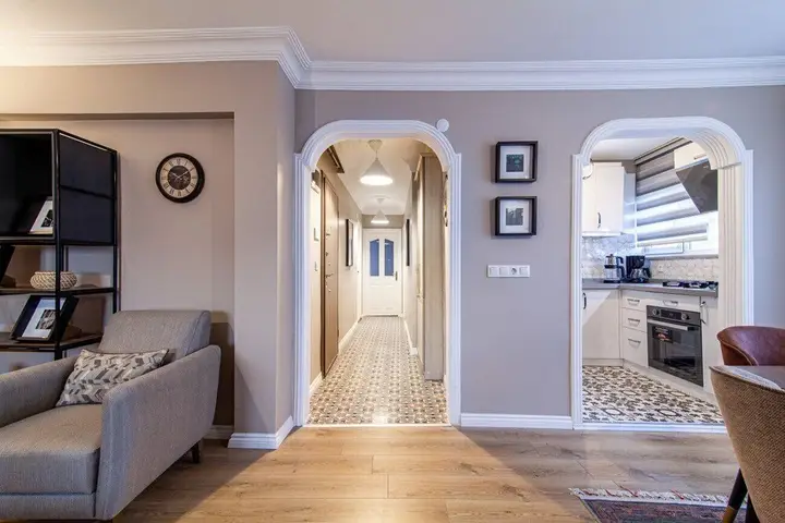 Стамбул: Modern Flat Close to Istiklal Street With Balcony