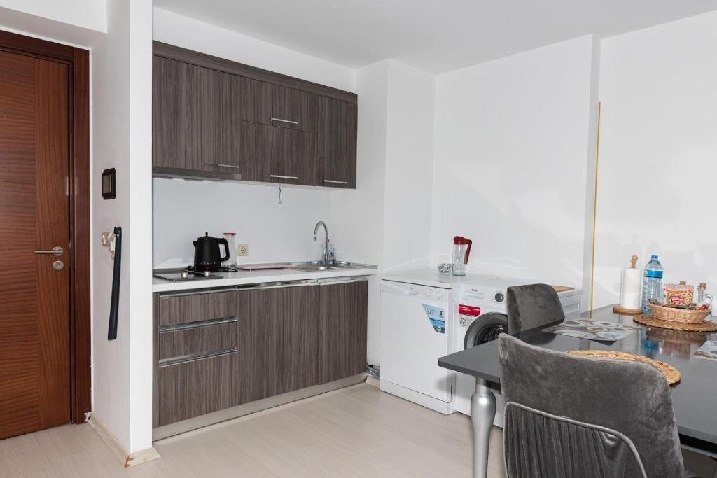 Стамбул: Flora Rezidance Ataşehir