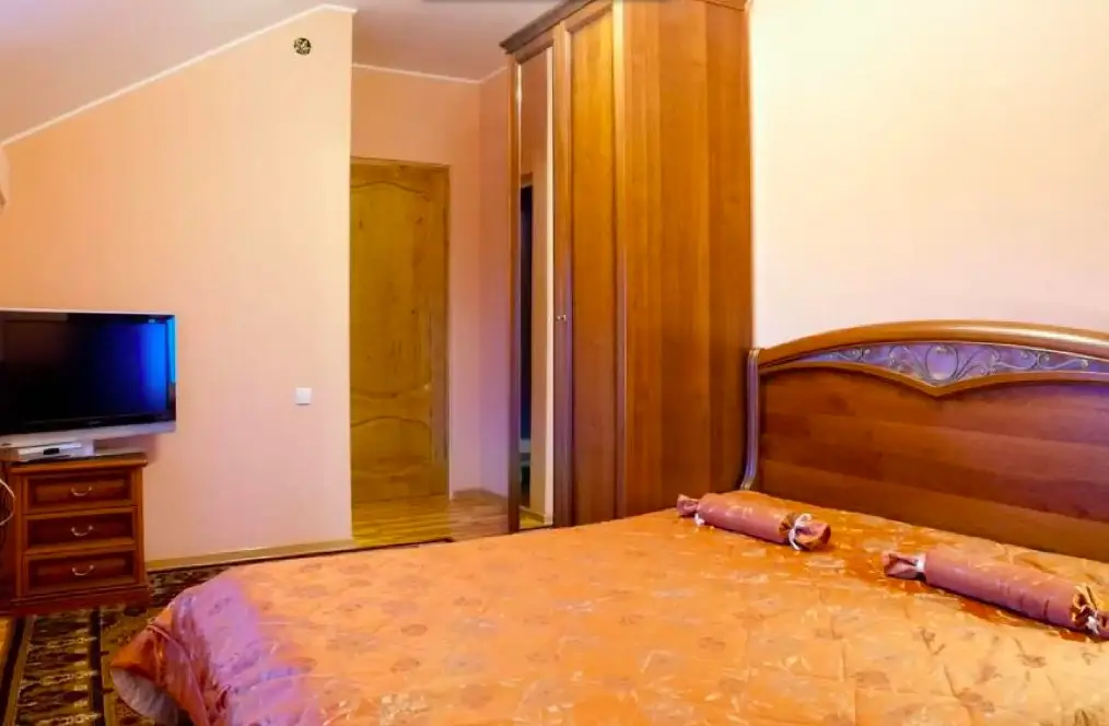 Евпатория: Guest House Ulybka