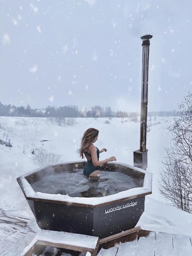 Panteleyevo: Woody Village Riverside