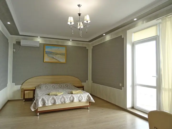 Рыбачье: Guest House Lovets