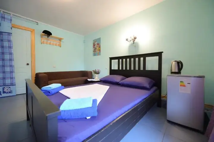 Челябинск: V Gostyakh u Natali Mini Hotel