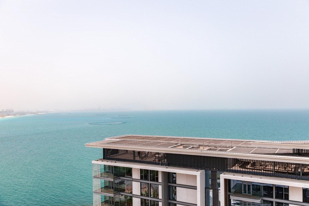 Stunning Sea Views on Dubai s New Luxury Island — фото 1