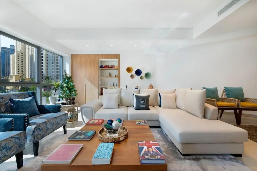 Дубай: Stunning 3-floor Villa w Kids Room Rooftop Terrace Over Dubai Marina