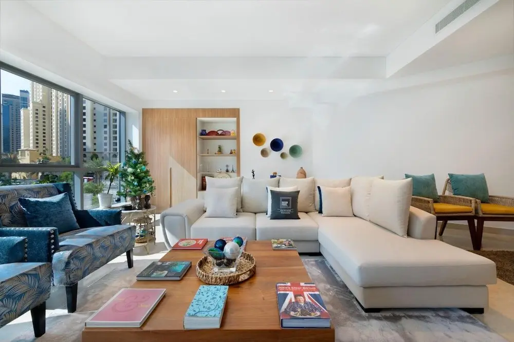 Дубай: Stunning 3-floor Villa w Kids Room Rooftop Terrace Over Dubai Marina