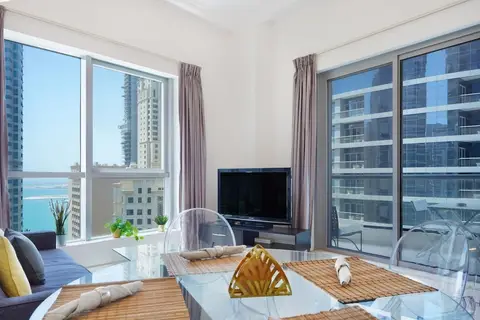 Stunning Apartment w Dubai Marina View — фото 1