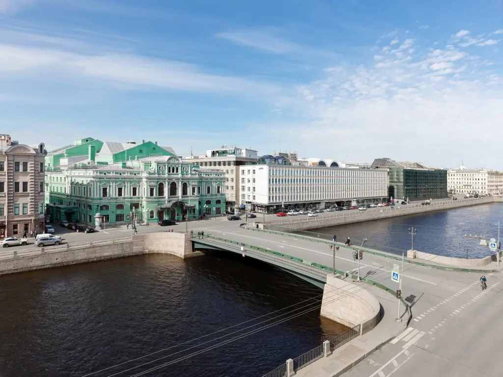 Санкт-Петербург: Апартаменты Gallery 130 кв.м с Террасой, Видом на Набережную Фонтанки и БДТ