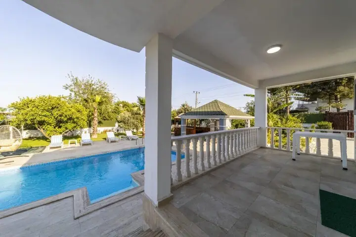 Анталья: Marvelous Conservative Villa in Muratpasa