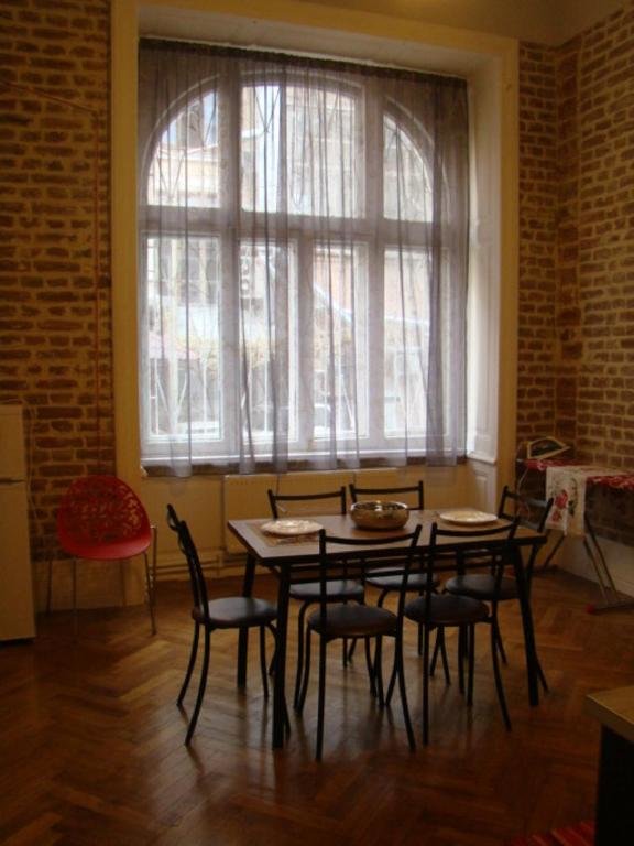 Тбилиси: Apartment On Tabidze 3/5