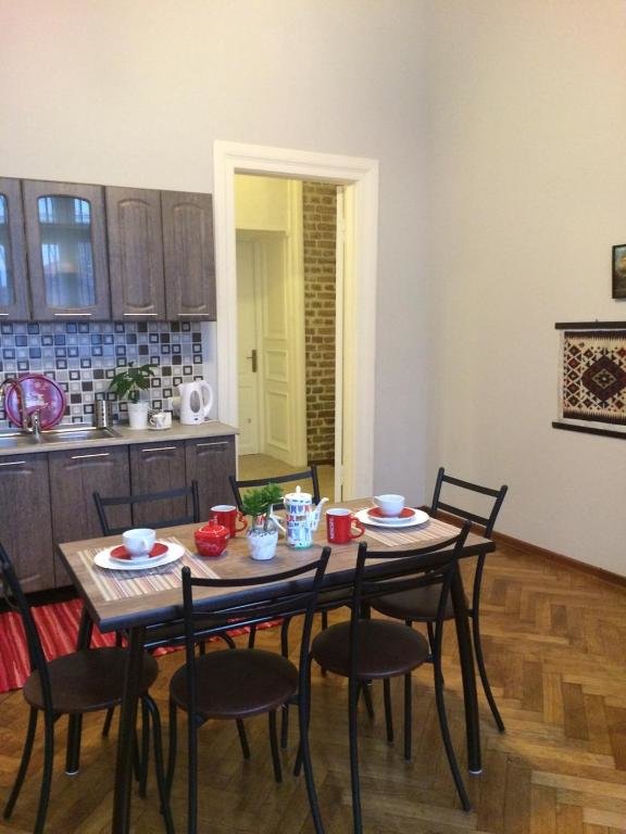 Тбилиси: Apartment On Tabidze 3/5