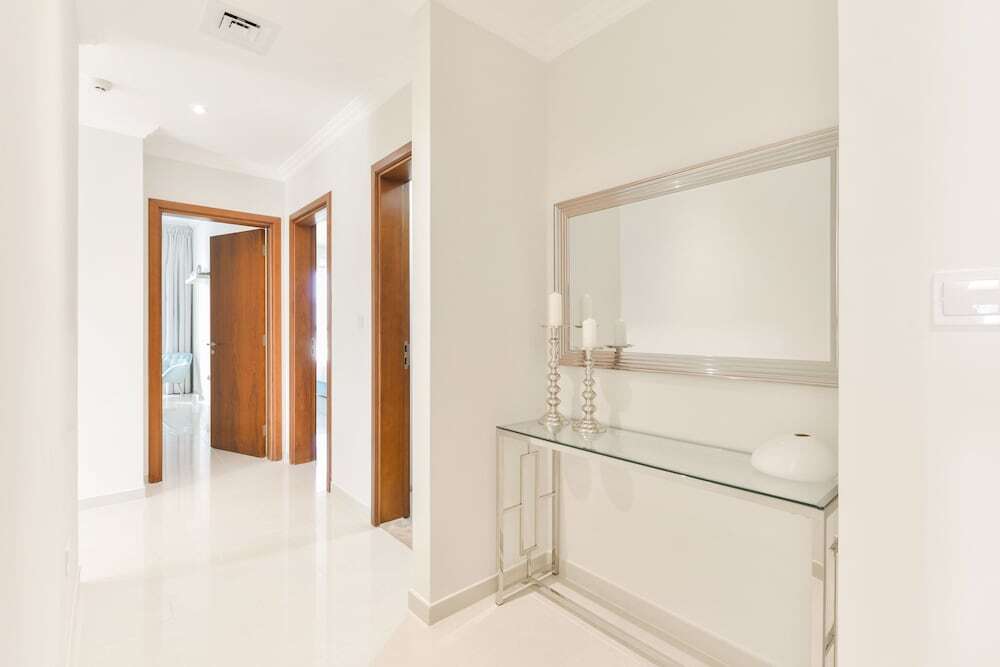 Дубай: Dunya Tower - Downtown Luxury - 5 Min Walk To Dubai Mall!