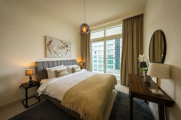 Дубай: Glamorous 3BR with Marina view