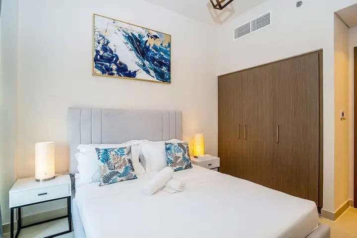 Дубай: Tanin - Breathtaking Panoramic Canal Views From Balcony
