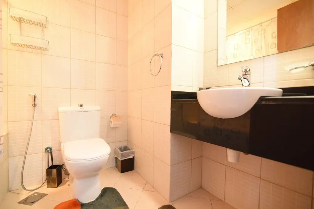 Дубай: GreenFuture - Spacious Apartment Close to Dubai Sports City