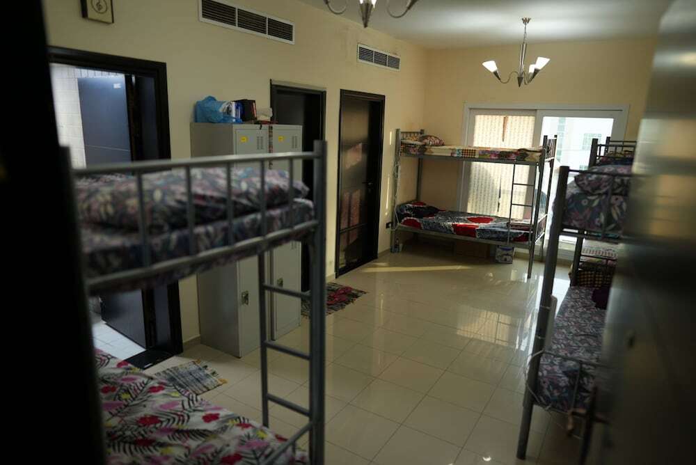 Дубай: Ladies only Hostel in center of Dubai