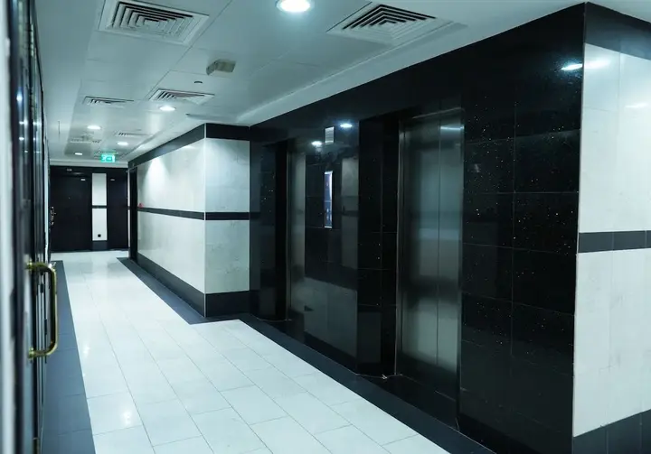 Дубай: Ladies only Hostel in center of Dubai