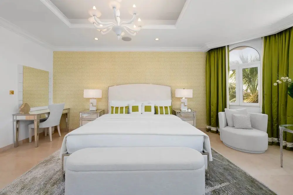 Дубай: Maison Privee - Ultra-Luxury Villa w/ Private Pool & Beach on Palm
