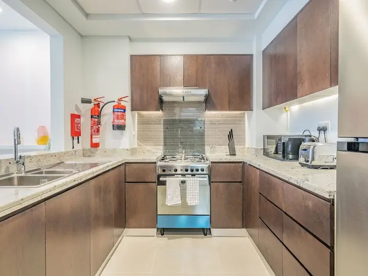 Дубай: Charming Tropical Apartment Minutes To Dubai Mall
