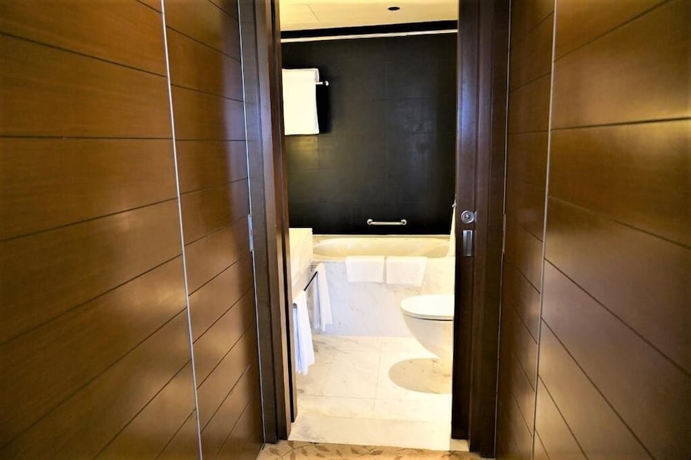 Дубай: SuperHost - Address Dubai Mall - Stunning Studios