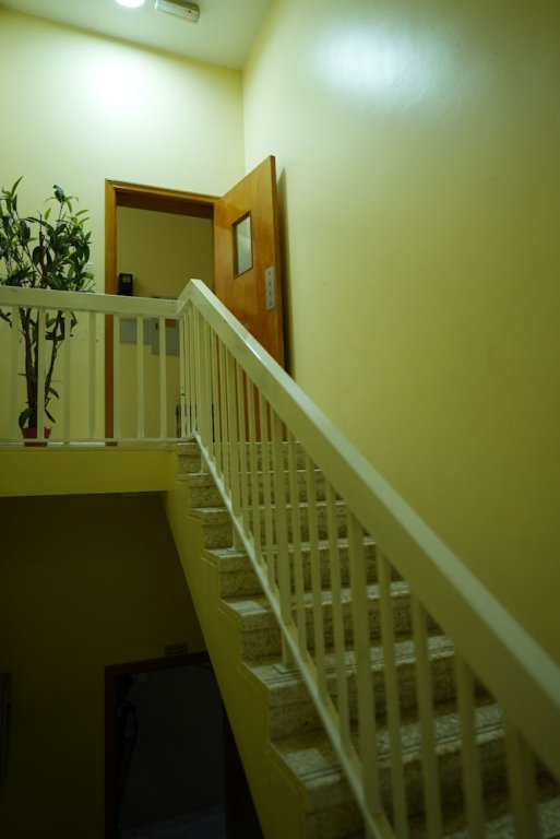 Дубай: Brand New Boys Hostel in center of Dubai