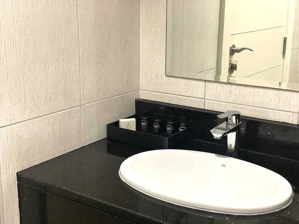 Дубай: LuxBnB Ghalia Jumeirah Village Circle