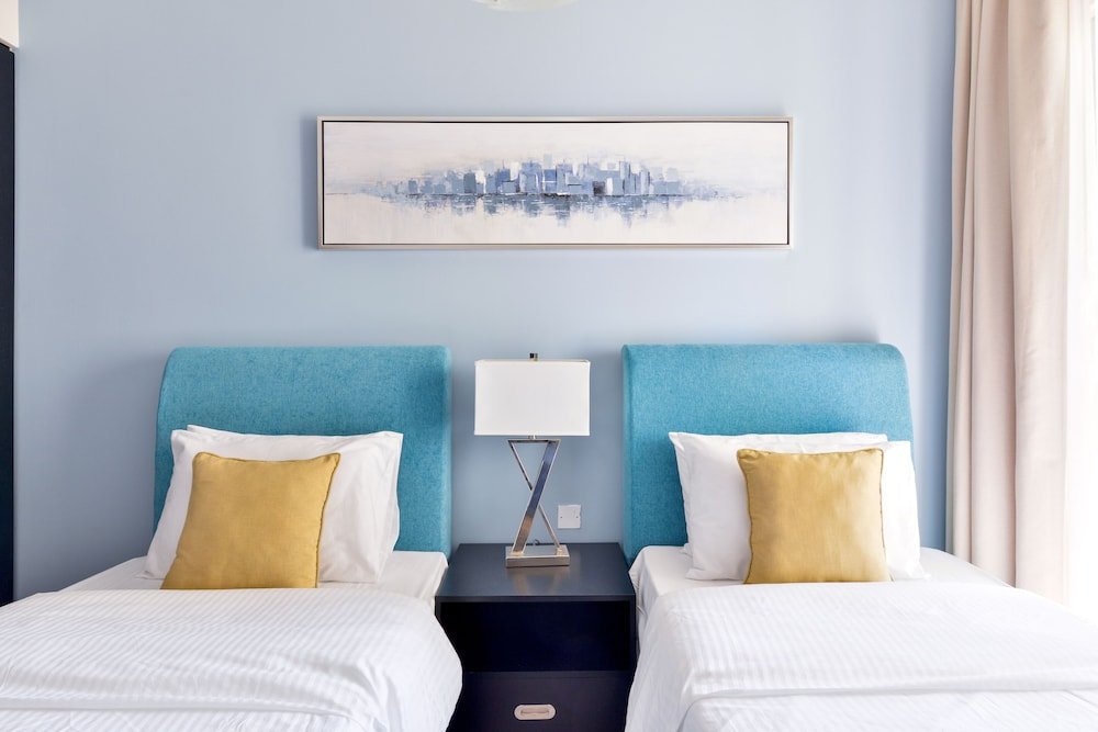 Дубай: Luxury JBR Shams - Sea or Marina View - Free Beach Resorts Access!