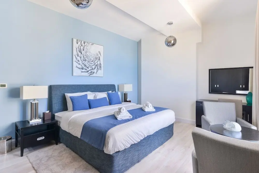 Дубай: Luxury JBR Shams - Sea or Marina View - Free Beach Resorts Access!