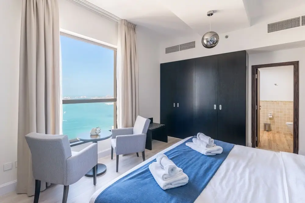 Дубай: Luxury JBR Shams - Sea or Marina View - Free Beach Resorts Access!