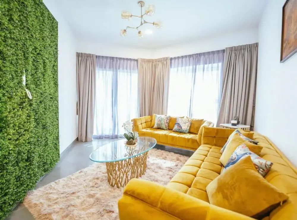 Дубай: Monty - Charming Unobstructed City Views By The Lake