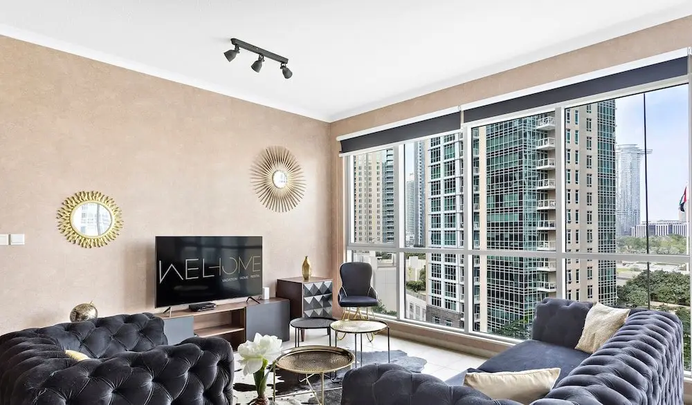 WelHome - Luxurious apartment with Burj Khalifa views — фото 1