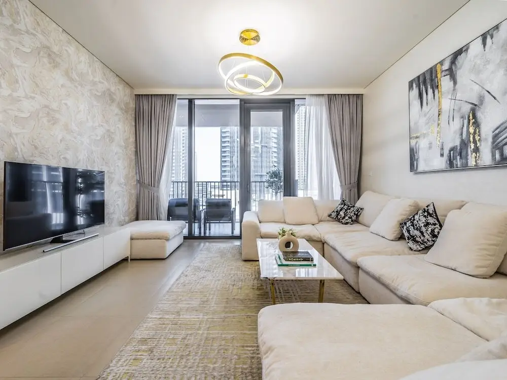 Дубай: Guests and Cohost - Downtown Spacious and Elegant Condo With Balcony