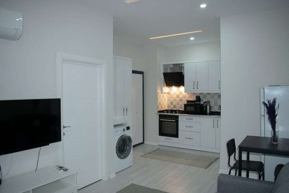Анталья: Modern Apartment Near Beach in Muratpasa