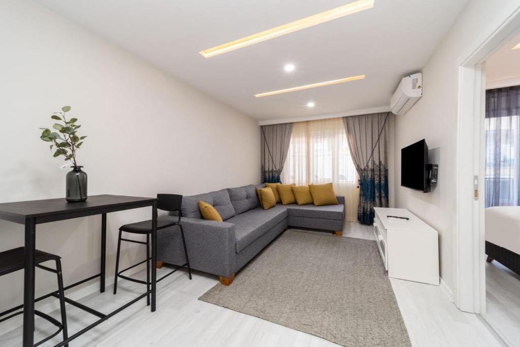 Анталья: Modern and Central Flat Near Beach in Muratpasa