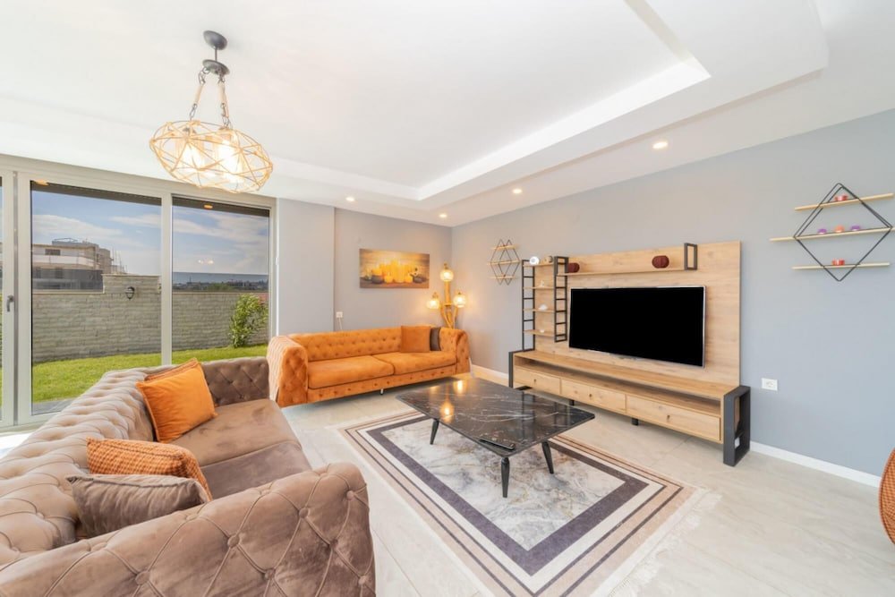Анталья: Luxury Villa With Private Pool Close to Lara Beach