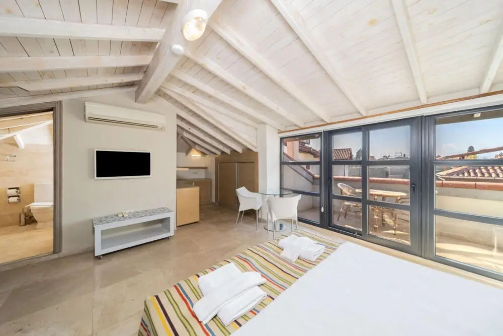 Анталья: Glamorous Hotel Room Near Hadrian s Gate