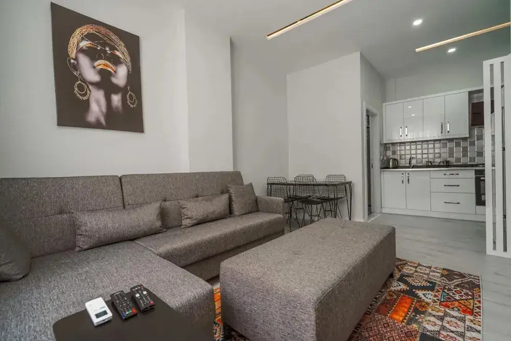 Анталья: Charming and Central Flat Near Beach in Muratpasa