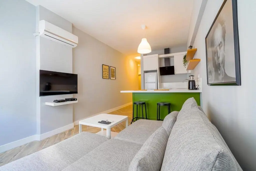 Анталья: Central Flat near Beach in Muratpasa Antalya