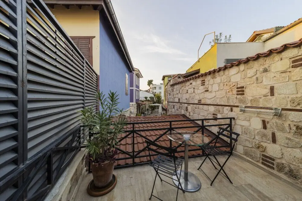 Анталья: Mesmerizing Hotel Room Near Hadrian s Gate