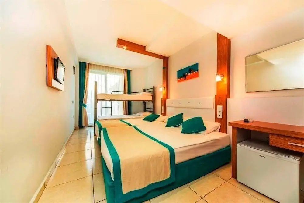 Catinsos Beach Garden Hotel — фото 1