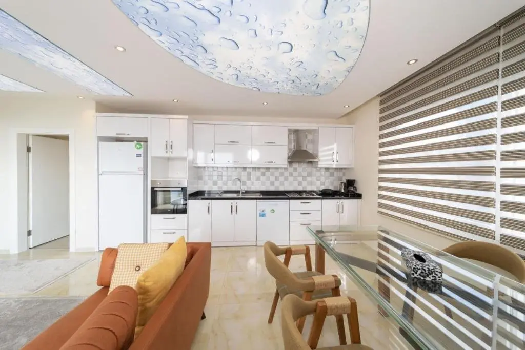 Аланья: Spacious Apartment with Sea View in Alanya