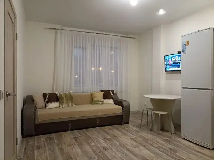 Сургут: Best House (Бэст Хаус) Ивана Захарова 19