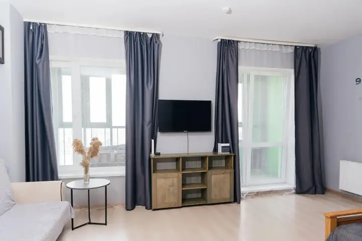Пермь: Leto Apart (Лето Апарт) на улице Революции 48Б