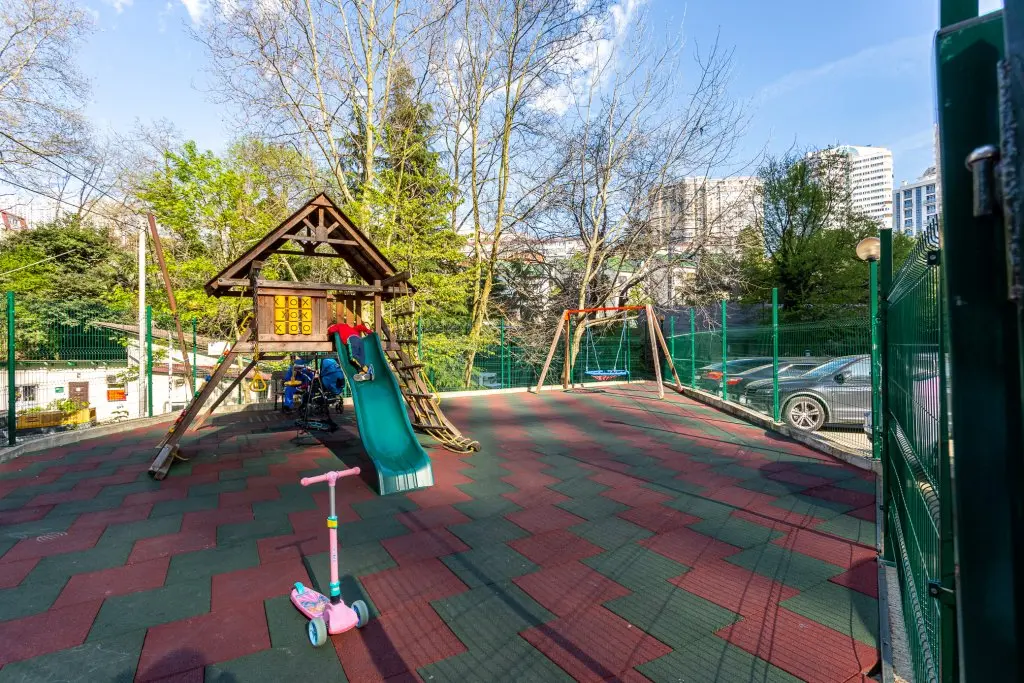 Сочи: Апартаменты Дом у Дендрария Red apartments Сальвия