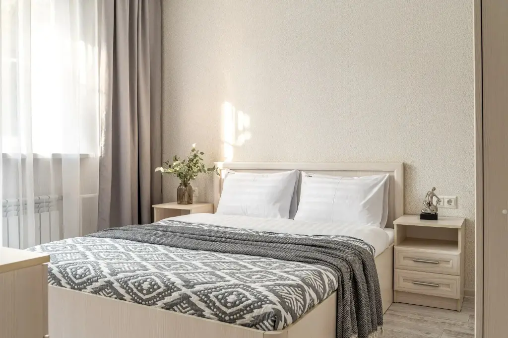 Сочи: Апартаменты Дом у Дендрария Red apartments Сальвия
