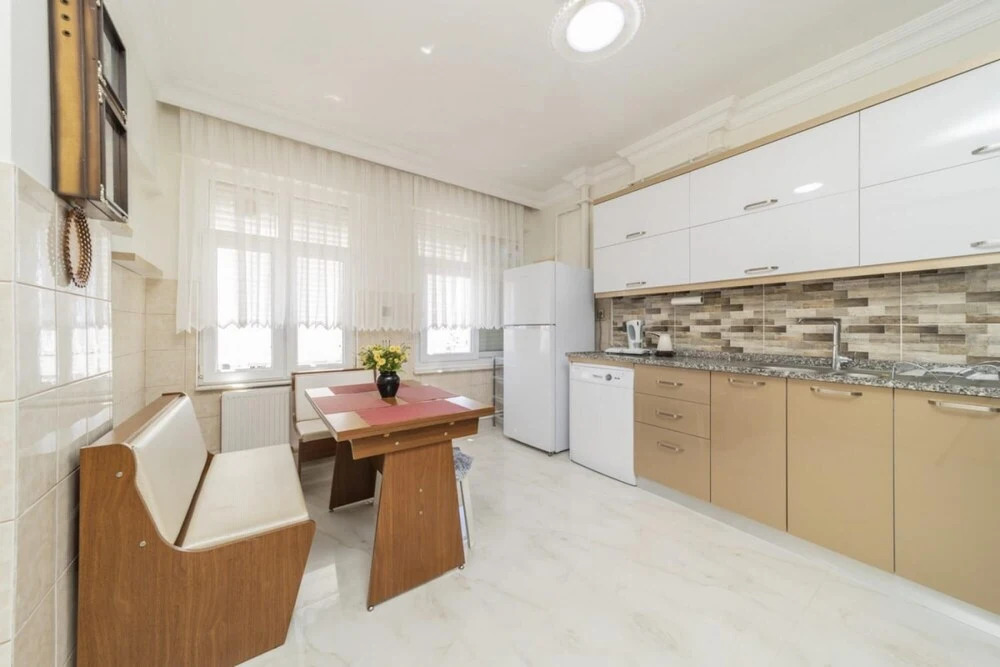Анталья: Central and Pleasant Flat in Muratpasa